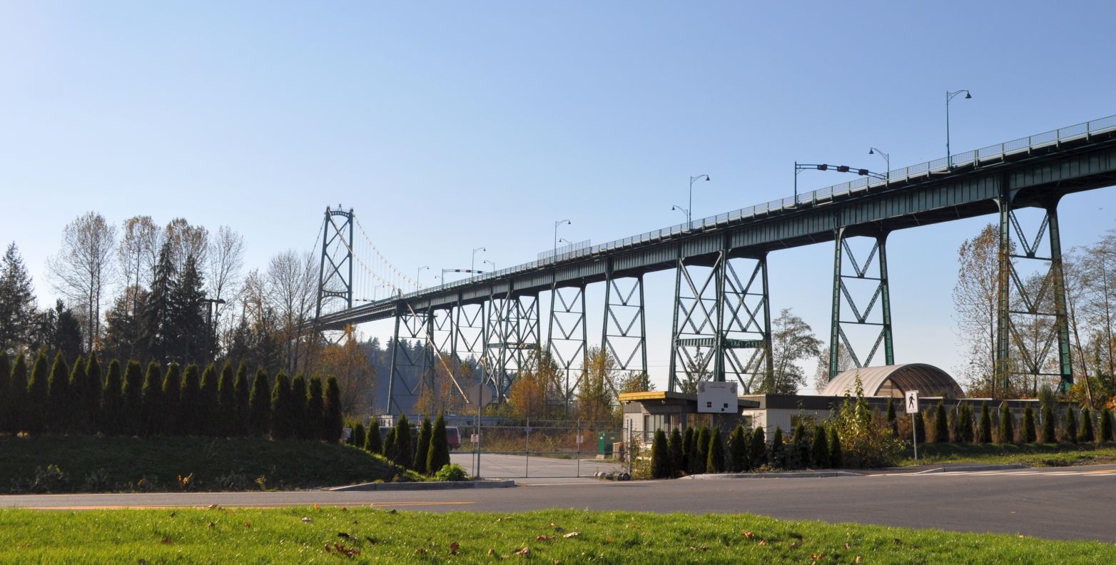 The bridge from the north shore of the Burrard Inlet The bridge from the north shore of the Burrard Inlet