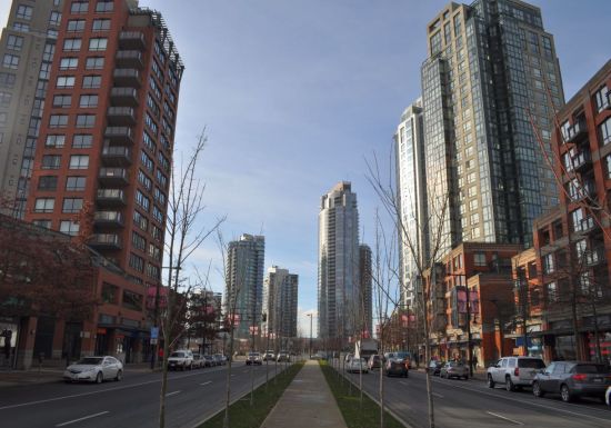 Pacific Boulevard, Vancouver