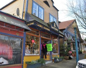 As good as it gets: a vintage shopfront on Clarke Street
