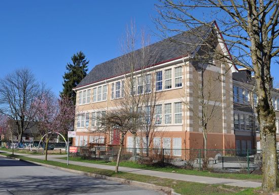 Hastings School, Penticton and Franklin streets