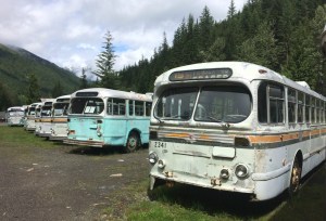 Disintegrating Vancouver trolley buses, Sandon