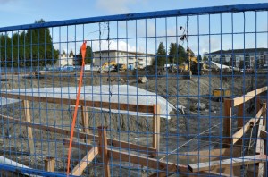 Three-tower excavation on Foster Ave., October 2016